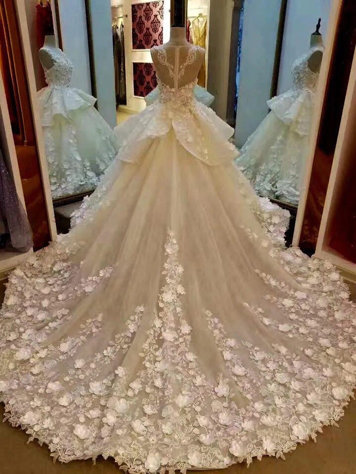 Beautiful Wedding Dresses Hand-Made Flower Sweep/Brush Train Bridal Gown JKW084