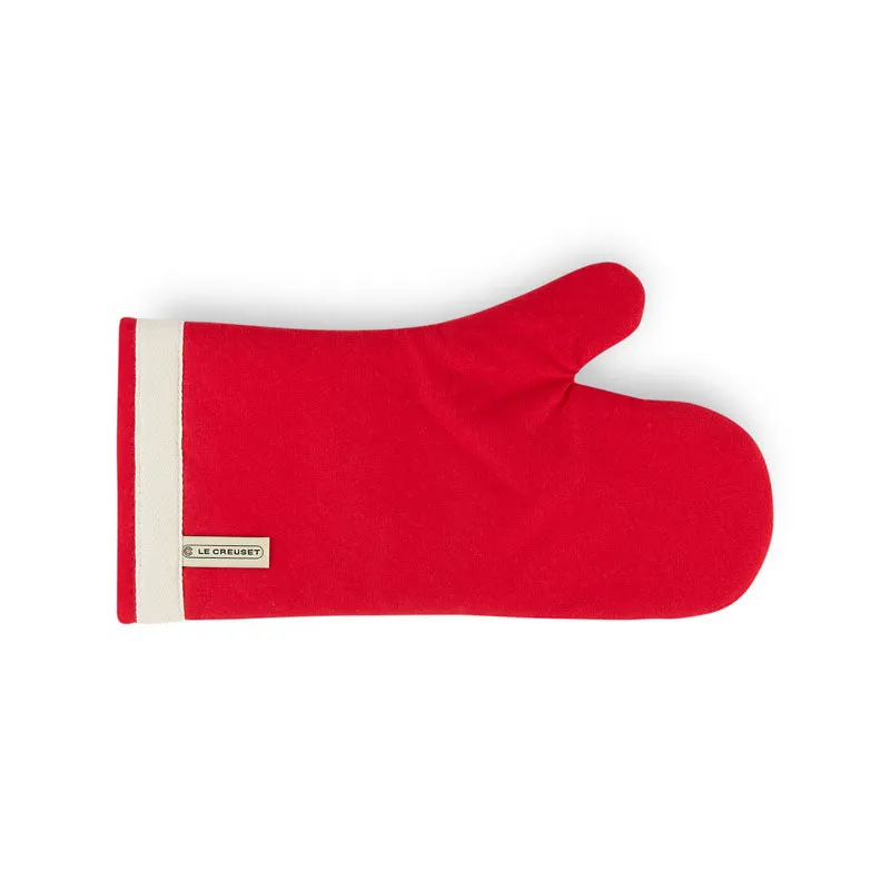 Le Creuset Oven Mitt Red