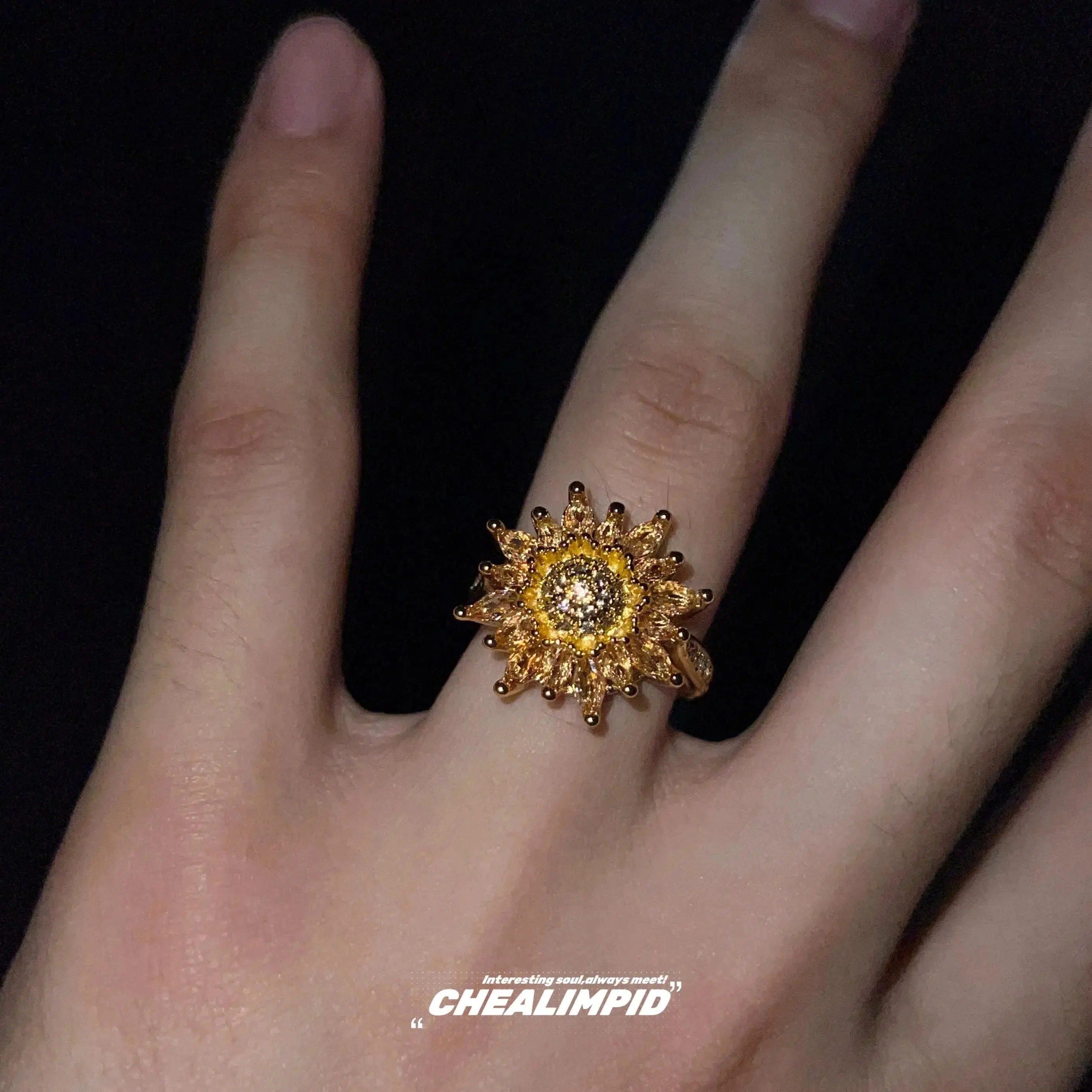 MAYTRENDS  - Sunflower Sparkle Ring