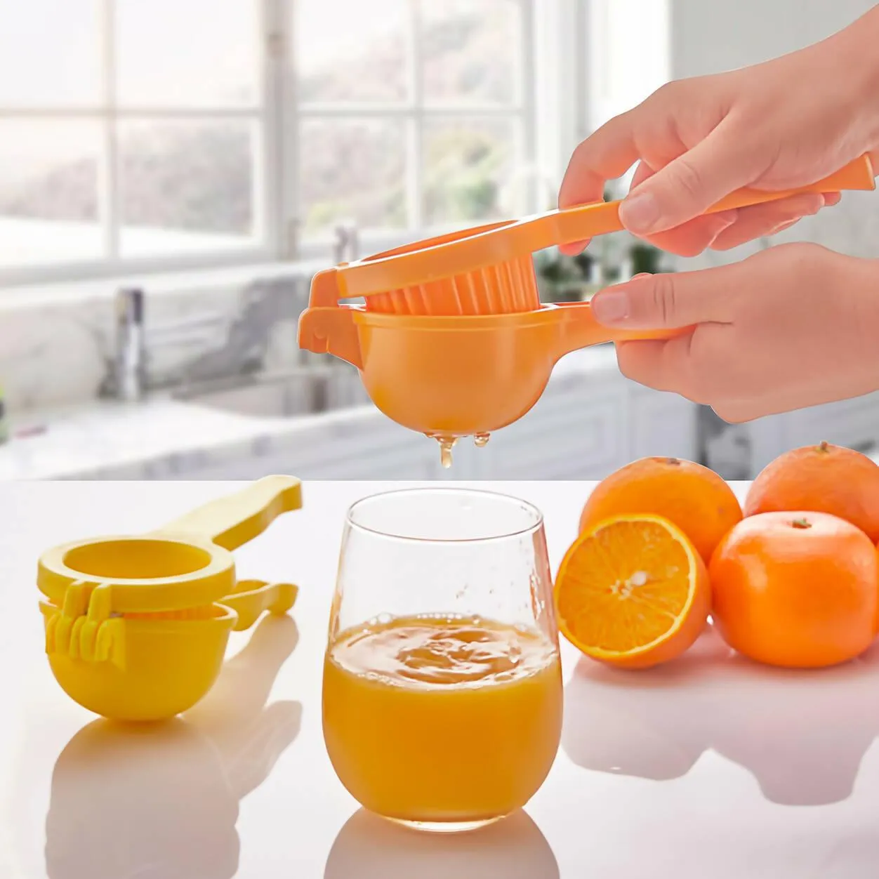 Plastic Smart Lemon Press